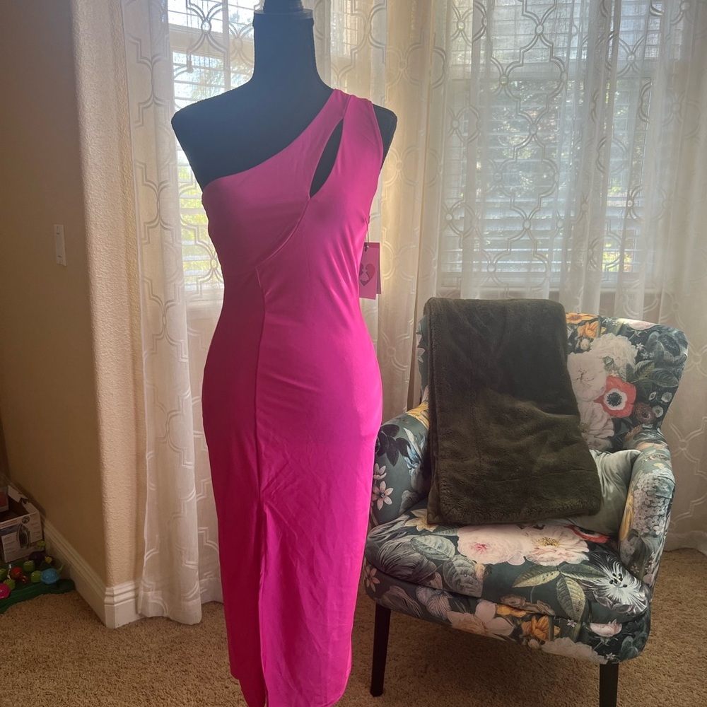 Chic Pink One Shoulder Dress